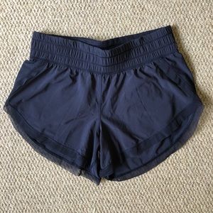 Lulu Lemon Shorts Size 4
